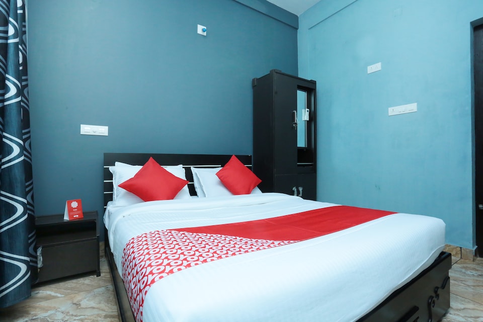 OYO 16417 Zahir Residency, Calicut Airport, Calicut