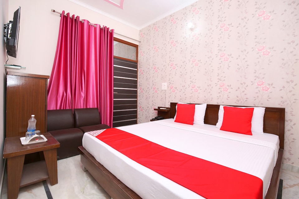 OYO 16431 Hotel New Comfort 1, Nayagaon Chandigarh, Chandigarh