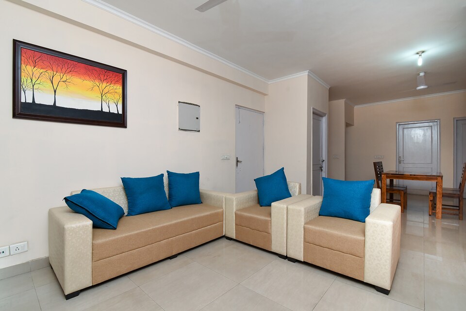 OYO Home 16435 Elegant Stay, DLF 4 Gurgaon, Gurgaon