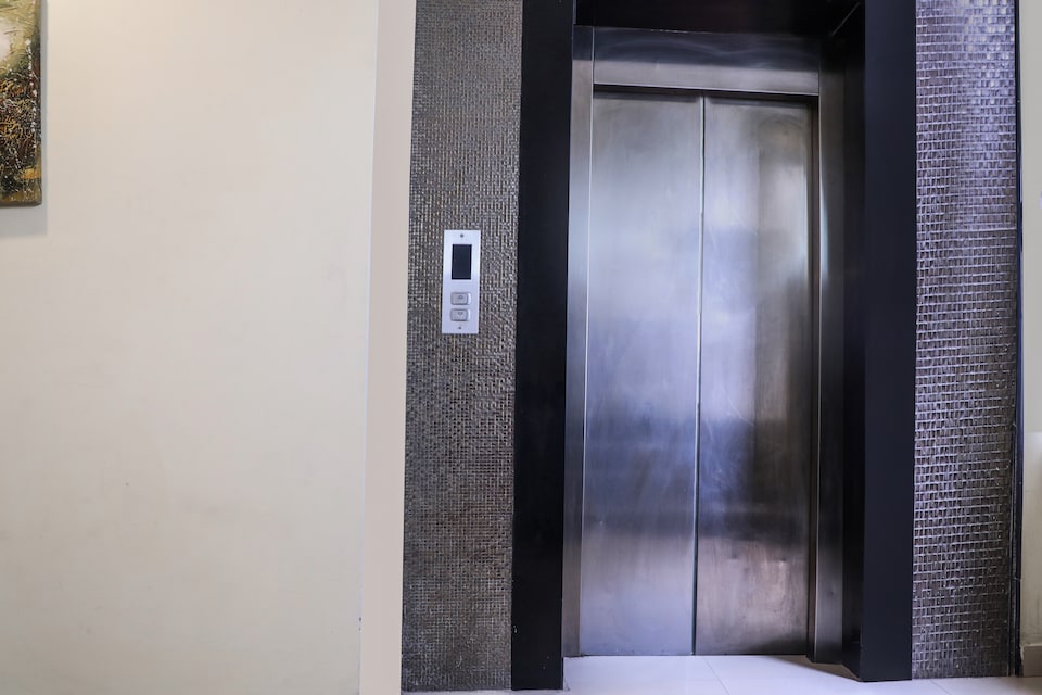 OYO 16436 V Hotels, Hi-Tech City, Hyderabad