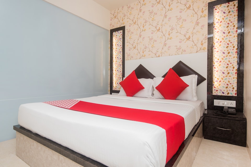 OYO 16446 Hotel Veera Residency, Mumbai International Airport, Mumbai