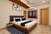 Hotel O M8 Guest house 