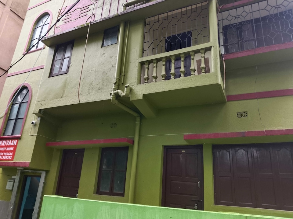 Hotel O Krivaan Guest House, Ruby Hospital Kolkata, Kolkata