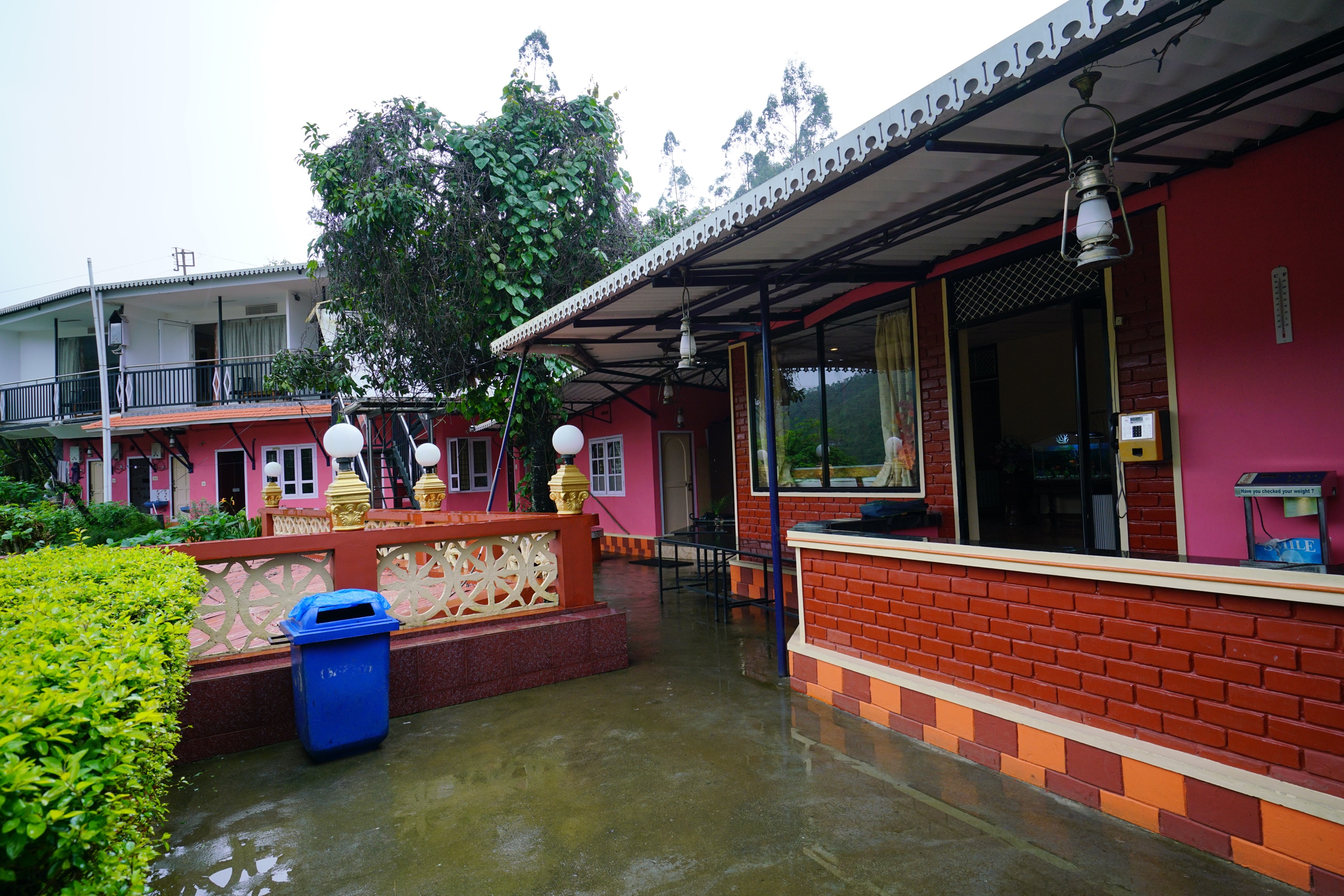 Oyo Home Luxe 16457 Fabulous Cottage Home Luxe Munnar Book