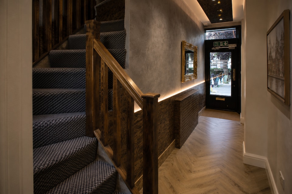 Paddington Townhouse Hotel by OYO, Marble Arch London, London