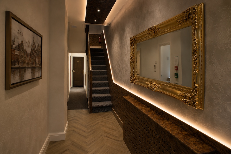 Paddington Townhouse Hotel by OYO, Marble Arch London, London