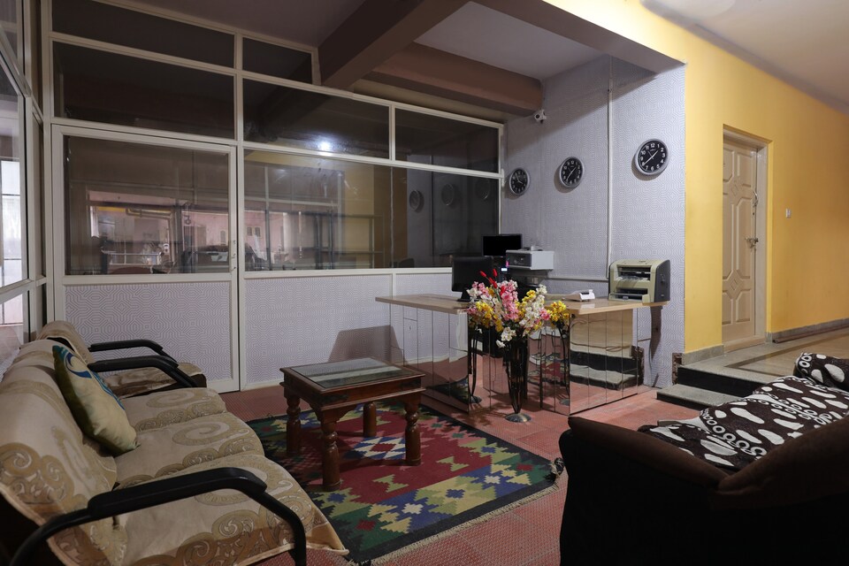 OYO 16500 Airport Royal Comforts, Airport Road Bangalore, Bangalore