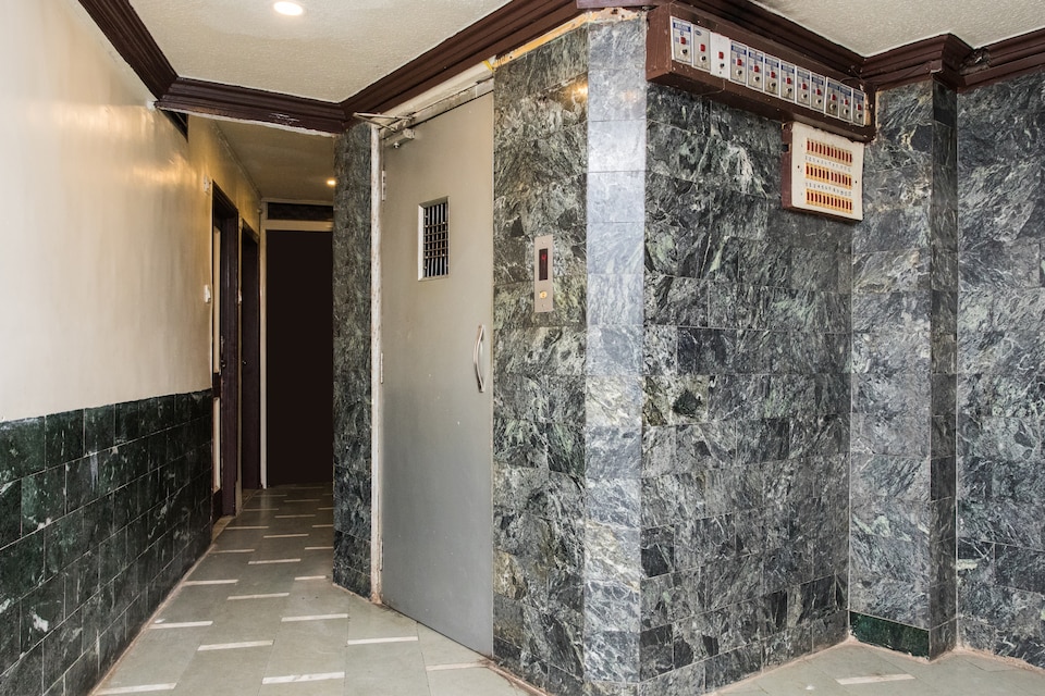 OYO Hotel Chanakya, Station Road - Indore, Indore