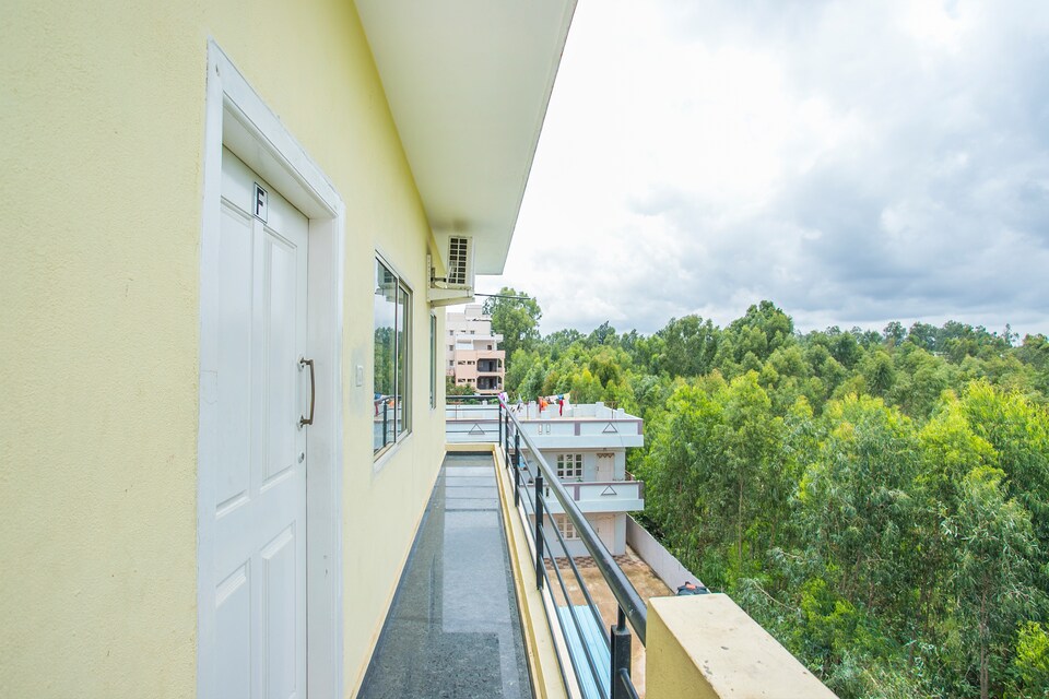 OYO 16505 Airport Stay Inn, Airport Road Bangalore, Bangalore