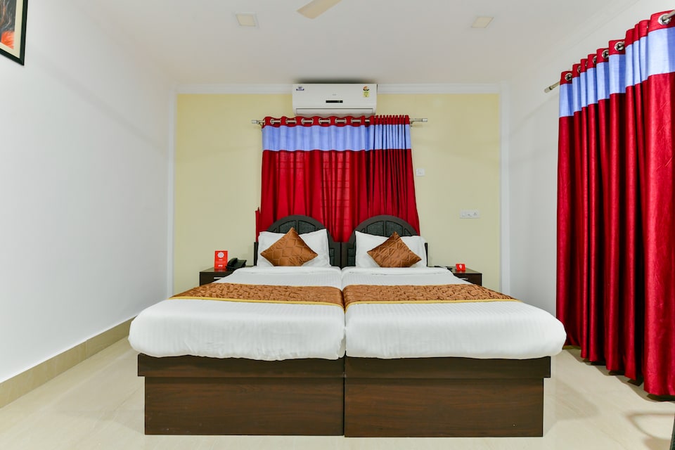 OYO 16532 Anchor House Hotel, Thoppumpady, Kochi
