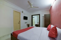 OYO Hotel Sudarshan Near Snow World