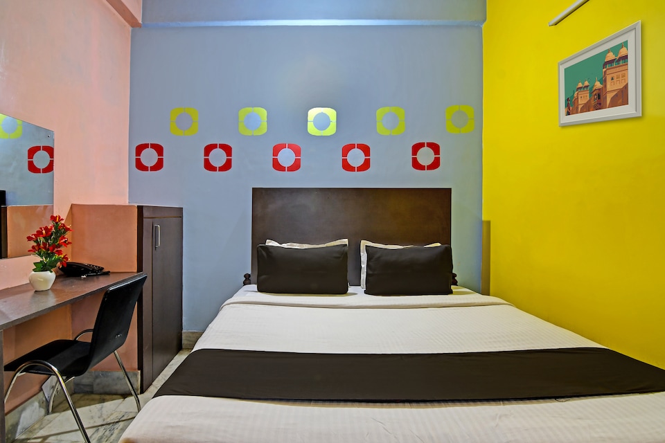 OYO 16535 Chilika Residency, Nayapalli Bhubaneswar, Bhubaneswar