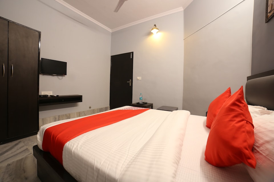 OYO 16536 Hotel Vasko, C Scheme Jaipur, Jaipur