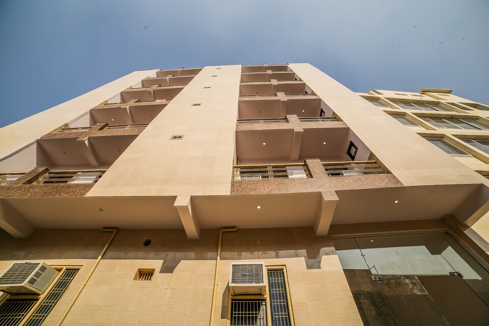 Collection O 16542 Bishanpura Village, Noida Stadium, Noida