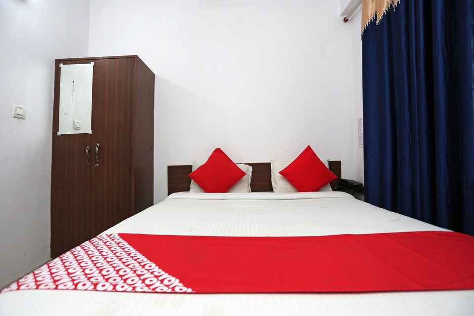 LIVE on PAT955, Patna Station, Patna