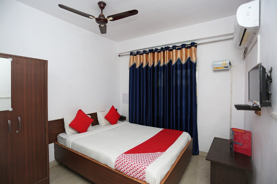 LIVE on PAT955, Patna Station, Patna