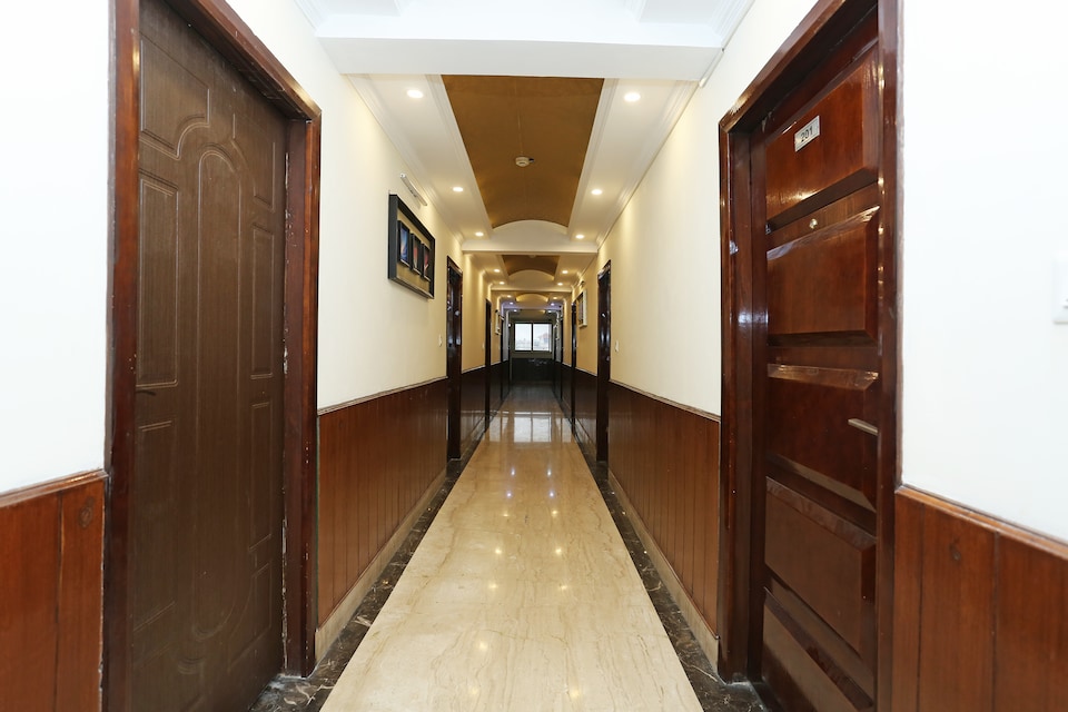 Collection O Hotel Kenil Star, Dehradun Railway Station, Dehradun