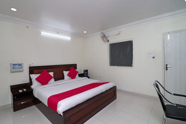 OYO Royal Aayoyjanam Hotel