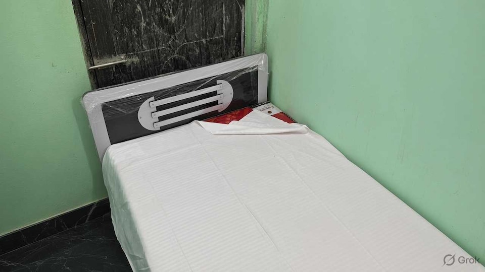 SPOT ON Hotel Greenstay, Naini, Prayagraj