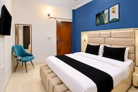 Hotel O A - ONE