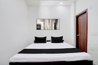 Spot on Star Hotel