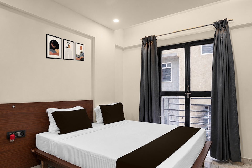 Hotel O P S HOUSE Collection, Hinjewadi Pune, Pune