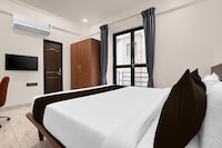 Hotel O P S HOUSE Collection