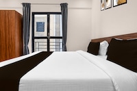 Hotel O P S HOUSE Collection