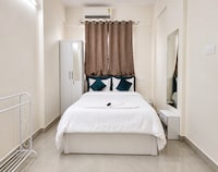 Hotel O P S HOUSE Collection