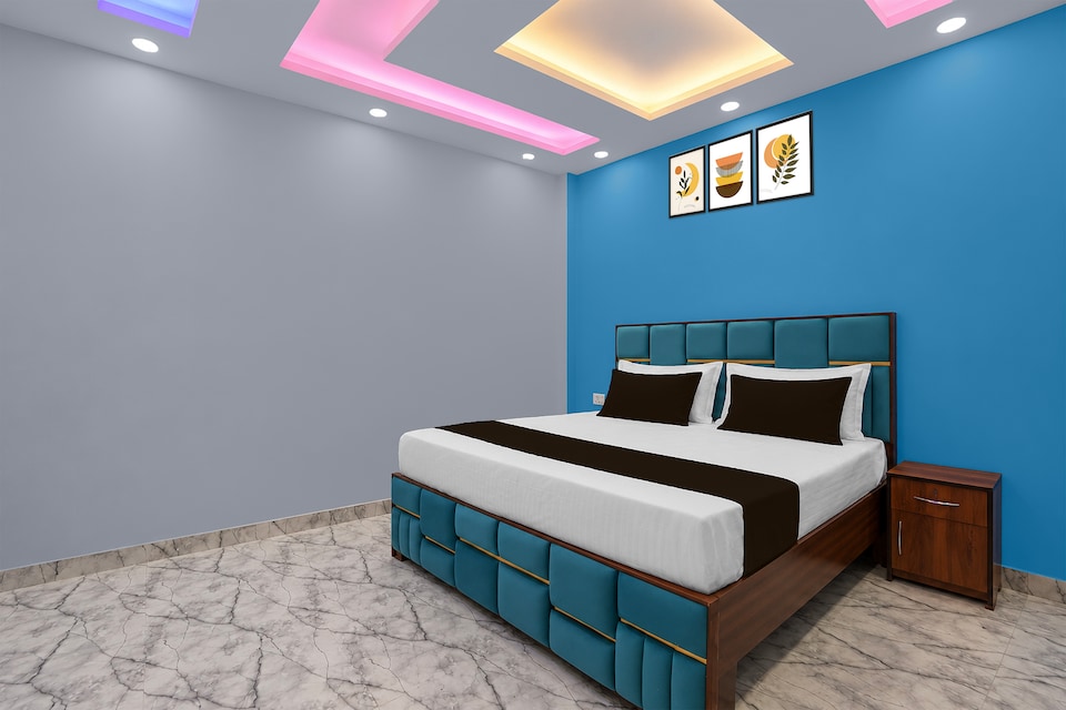 HOTEL O SAHU RESIDENCY , Anand Vihar Delhi, Delhi
