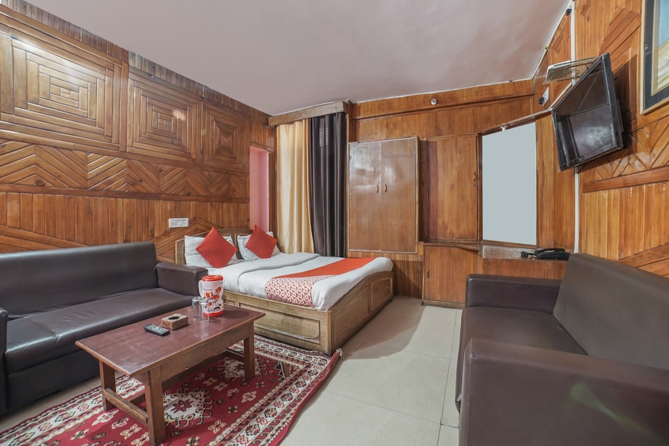 Flagship Surya Holiday Home, Mall Road Nainital, Nainital