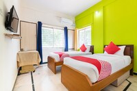 OYO Pk Suites Inn