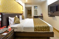 OYO Hotel Hyderabad Heights Near Birla Mandir