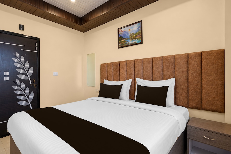 Hotel O Rudravaas, Sigra, Varanasi