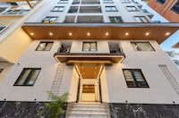 Townhouse Nguyen Chi Thanh Central Apartment