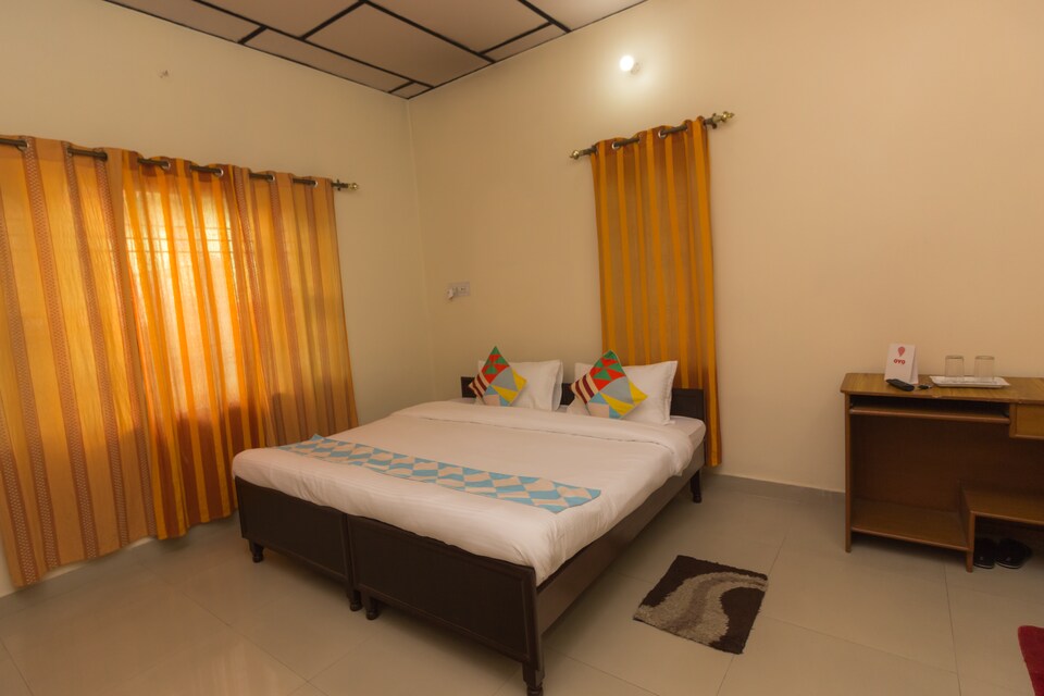 OYO Home 16594 Holistic 2 BHK, Dharamshala, Dharamshala