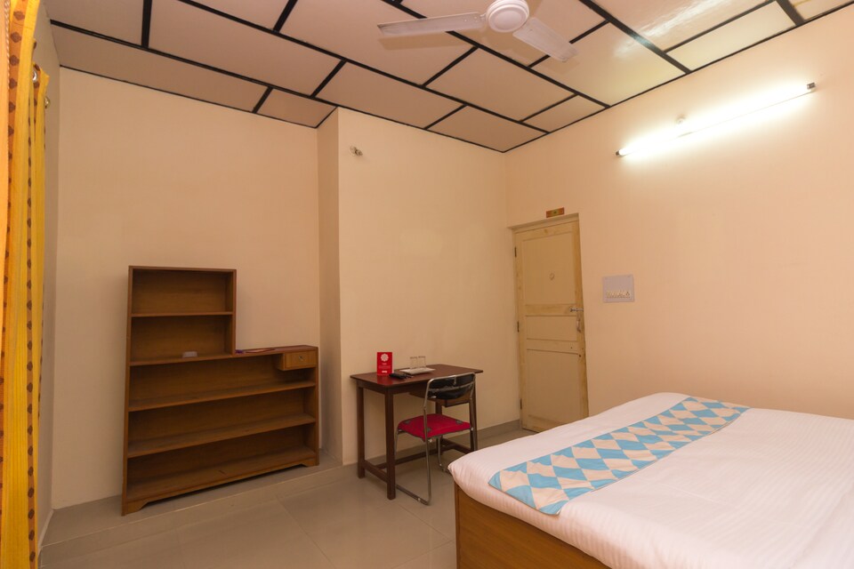 OYO Home 16594 Holistic 2 BHK, Dharamshala, Dharamshala