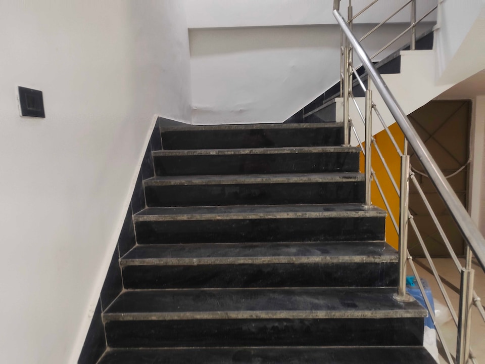 Hotel O Surya Palace , Dwarka Delhi, Delhi
