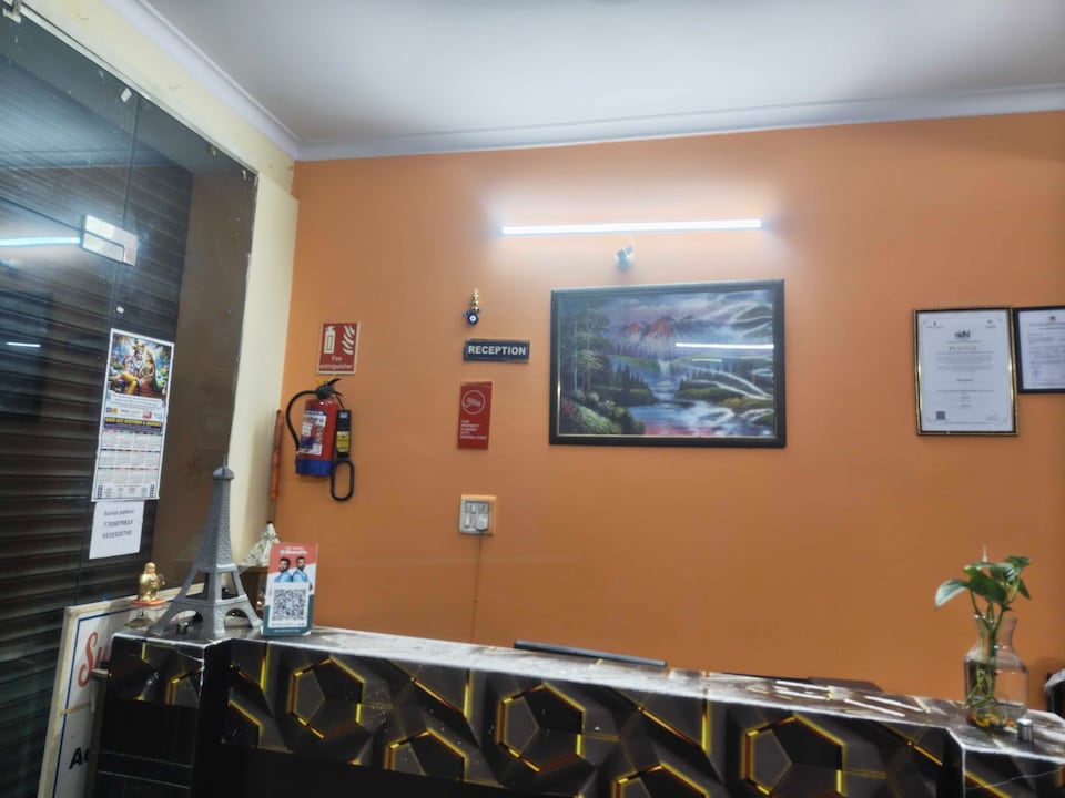 Hotel O Surya Palace , Dwarka Delhi, Delhi