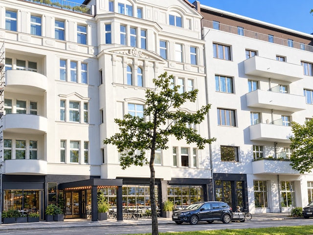 Provocateur Berlin, part of Sircle Collection