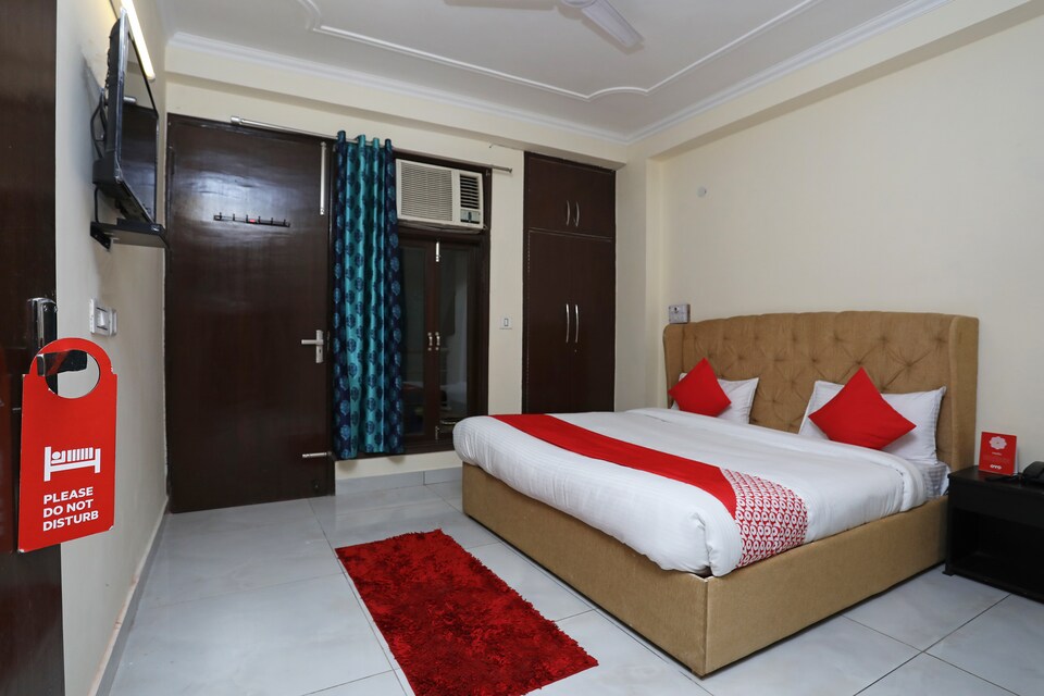 OYO 16603 Capsule Den, Chhatarpur Delhi, Delhi
