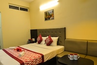 OYO Hotel Prestige Point