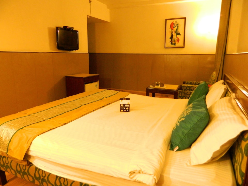 OYO 2775 near Railway Station, Bus Stand Nagpur, Nagpur