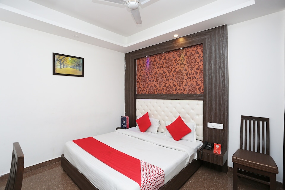 OYO Hotel Jp International, Katra, कटरा