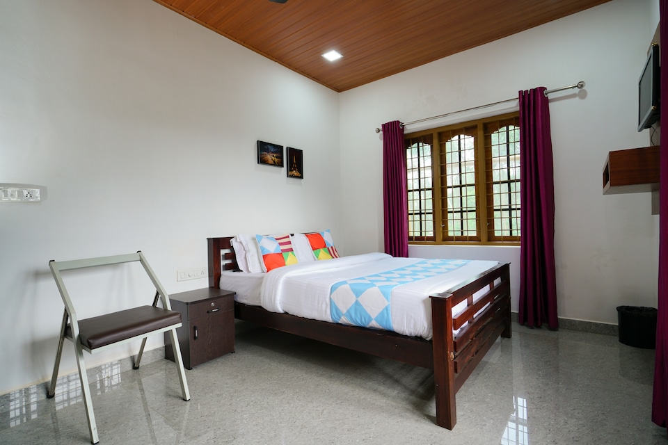 OYO Home 16630 Cocoa Tree Residency, Marayoor Munnar, Munnar