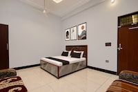 Hotel O P.G Mannat Residency 