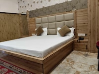 Hotel O P.G Mannat Residency 