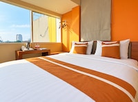 Clubhouse World Hotel Jakarta Bandengan