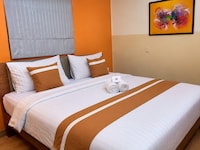 Clubhouse World Hotel Jakarta Bandengan