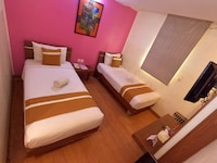 Clubhouse World Hotel Jakarta Bandengan